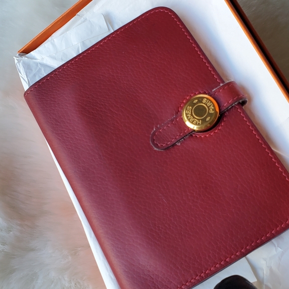 Sale!!!! SEE MY CLOSET - Picture 4 of 11